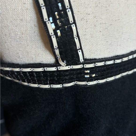 SOFT CAMI w/t SEQUIN BORDER - Picture 4 of 6